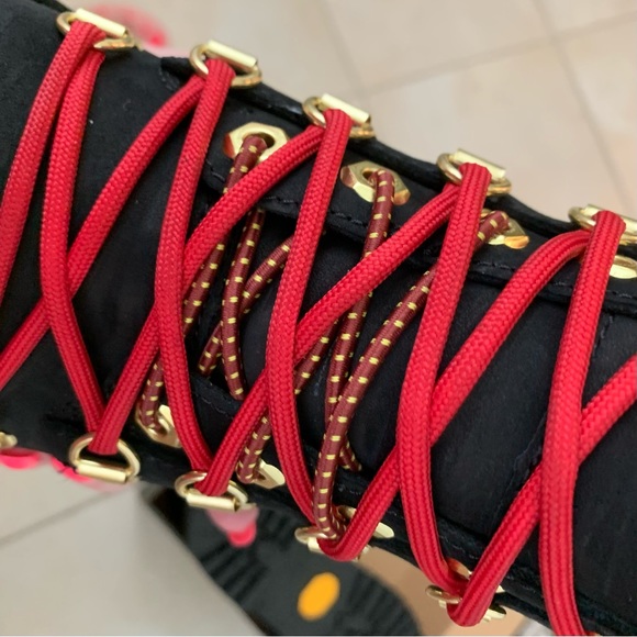 #SOLD# Timberland NIB 6” Premium Vibram Waterproof "Black Nubuck" boots.SIZE 7 - Picture 12 of 16